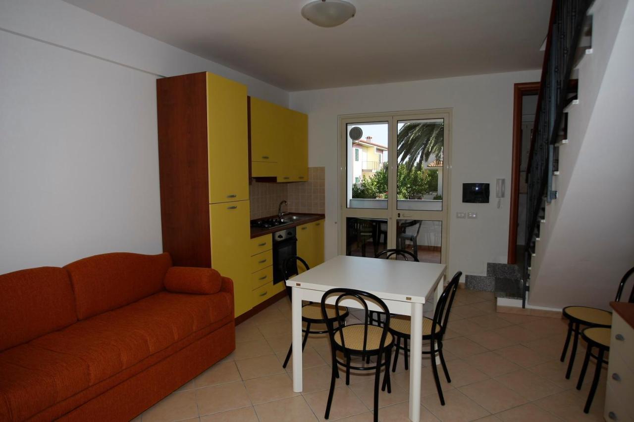 Residence Gualtieri Sant'Andrea Apostolo dello Ionio Zewnętrze zdjęcie
