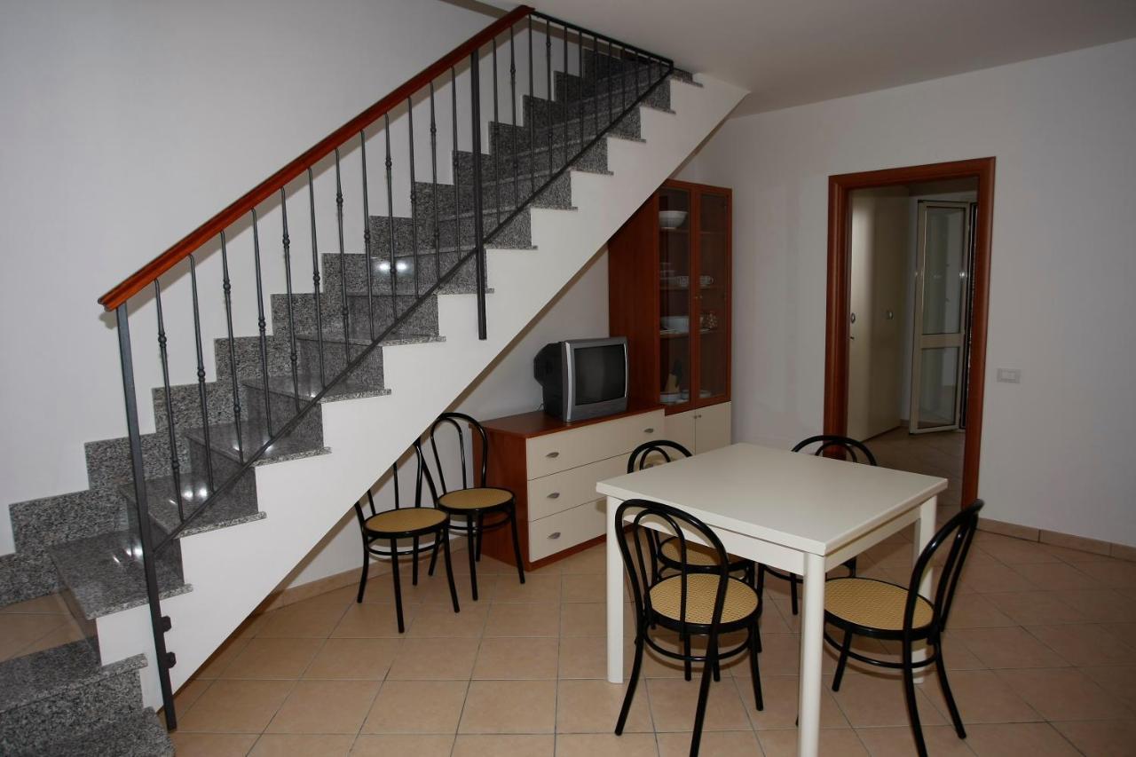Residence Gualtieri Sant'Andrea Apostolo dello Ionio Zewnętrze zdjęcie